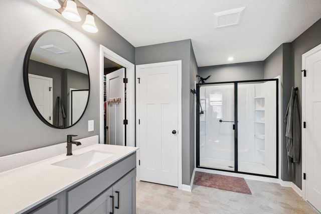 3818 192nd Street W, Farmington, MN 55024