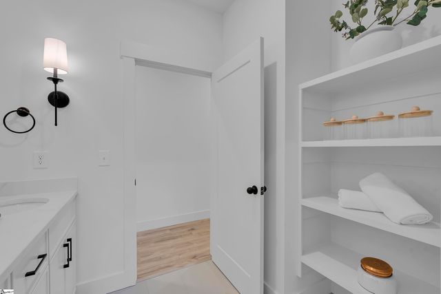 3798A Ballenger Road, Greer, SC 29361