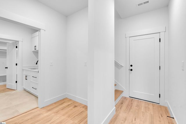 3798A Ballenger Road, Greer, SC 29361