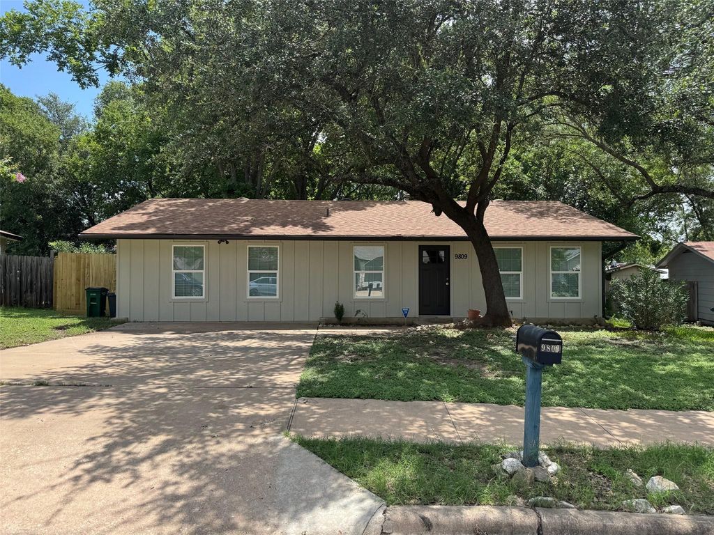 9809 Dallum DR, Austin, TX 78753