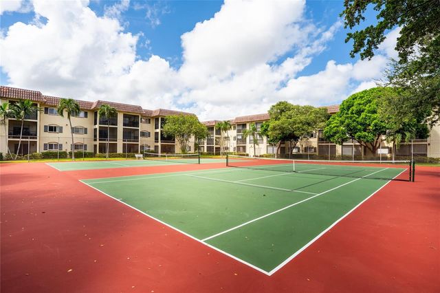 253 S Cypress Road 202, Pompano Beach, FL 33060