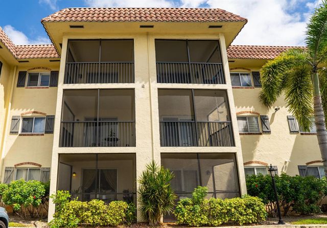 253 S Cypress Road 202, Pompano Beach, FL 33060