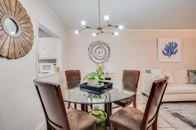 253 S Cypress Road 202, Pompano Beach, FL 33060