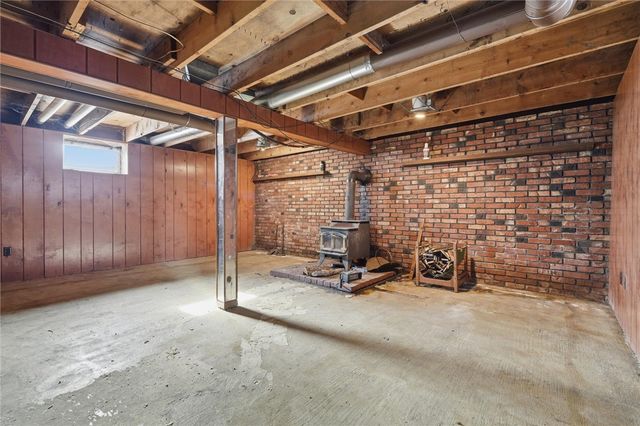 134 Youngstown Rd, North Union Twp, PA 15456