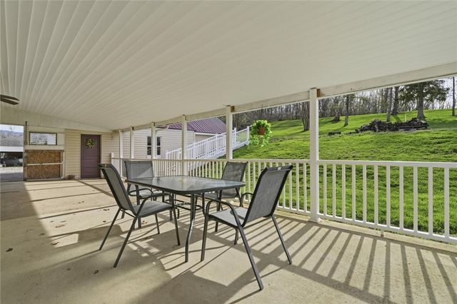 134 Youngstown Rd, North Union Twp, PA 15456