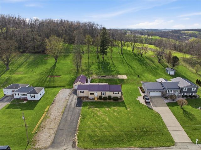 134 Youngstown Rd, North Union Twp, PA 15456