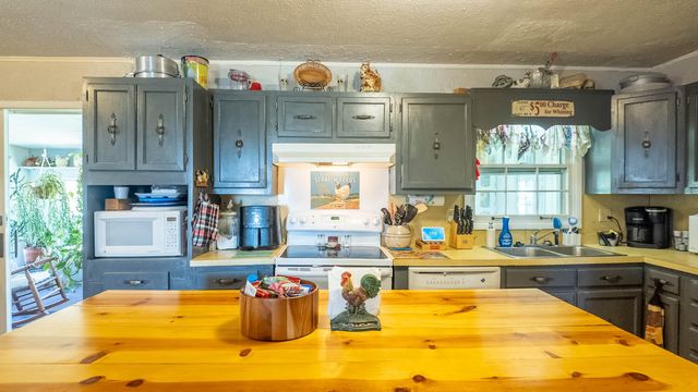 192 Mo 19, Alton, MO 65606