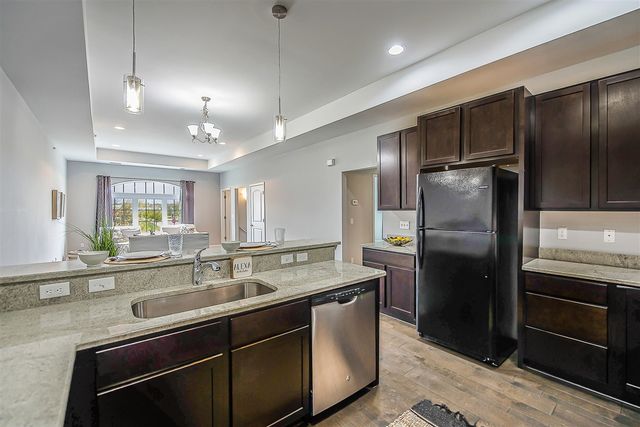 5535 Arbor Chase Drive, Ann Arbor, MI 48103