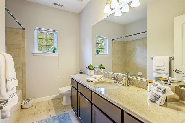 5535 Arbor Chase Drive, Ann Arbor, MI 48103