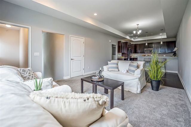 5535 Arbor Chase Drive, Ann Arbor, MI 48103