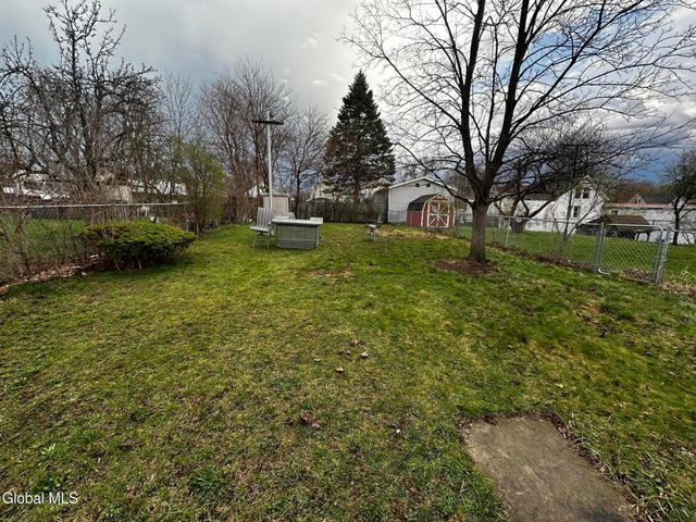 117 Henry Street, Schenectady, NY 12304