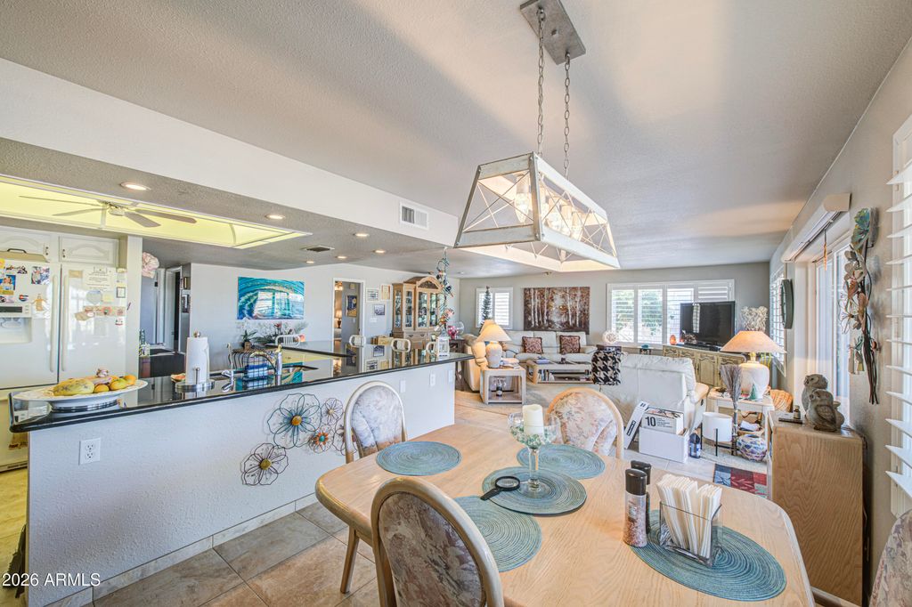 Image 16 of property listing at 5350 E LINDSTROM Lane, Mesa, AZ 85215