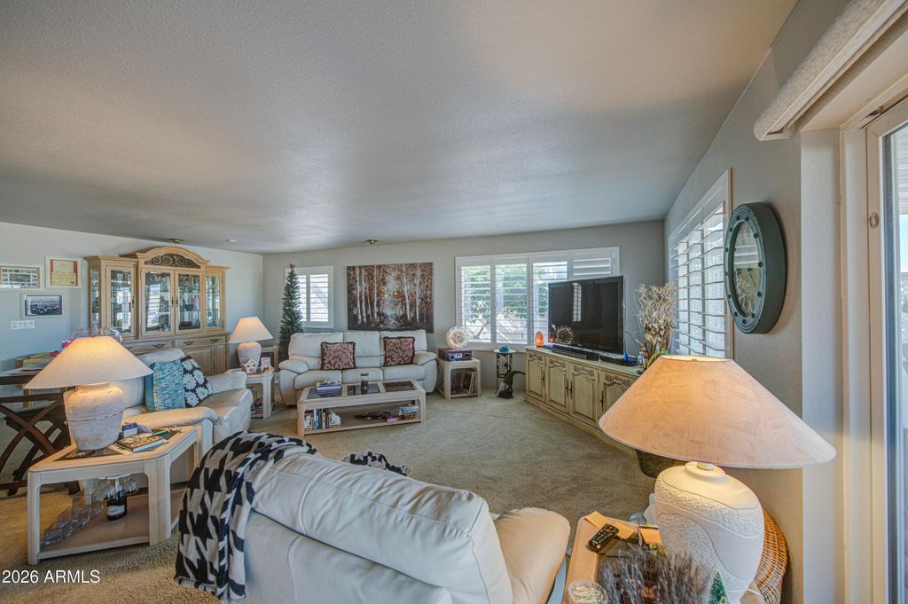 Image 17 of property listing at 5350 E LINDSTROM Lane, Mesa, AZ 85215