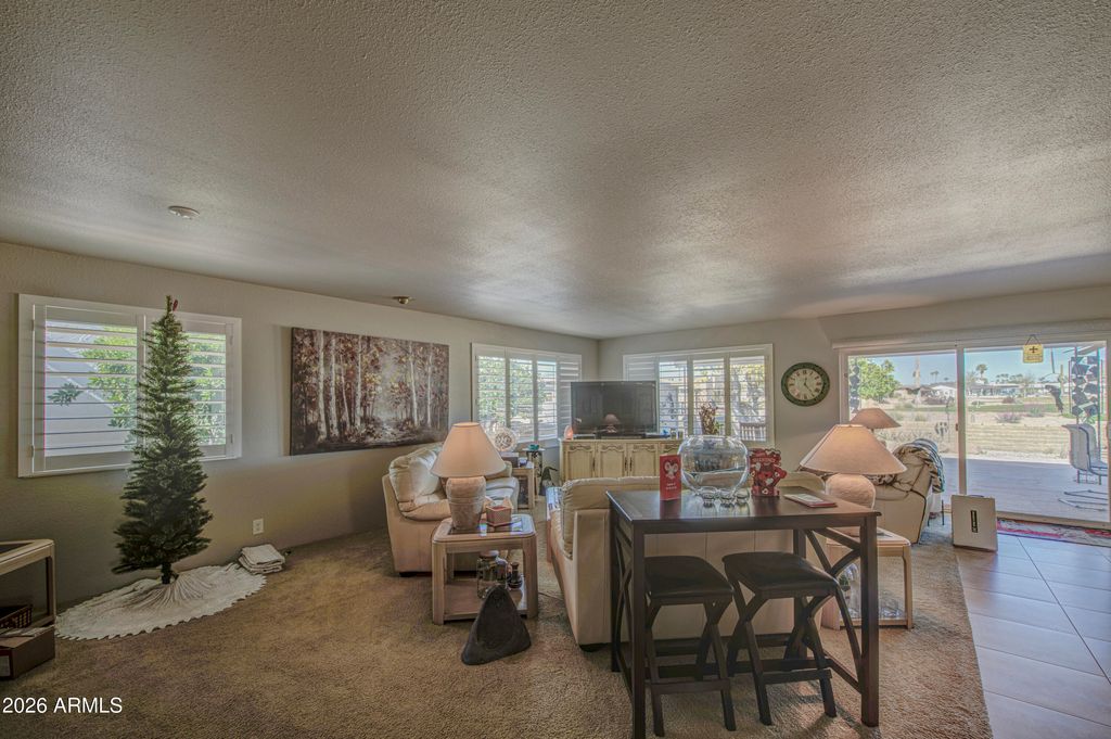 Image 19 of property listing at 5350 E LINDSTROM Lane, Mesa, AZ 85215