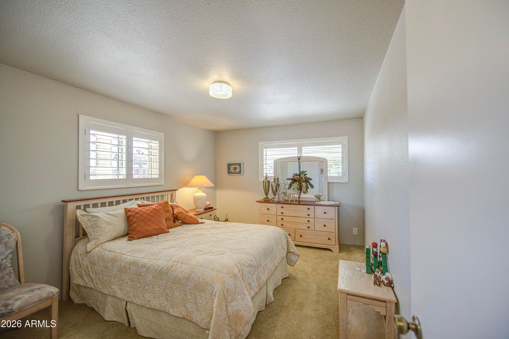 Image 30 of property listing at 5350 E LINDSTROM Lane, Mesa, AZ 85215