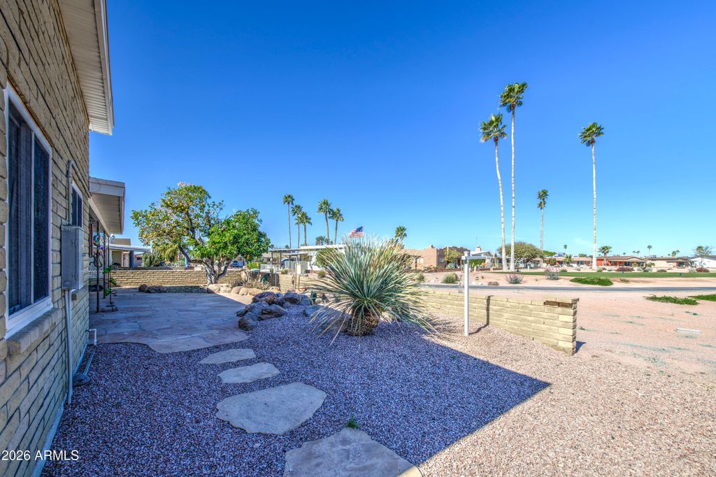 Image 41 of property listing at 5350 E LINDSTROM Lane, Mesa, AZ 85215
