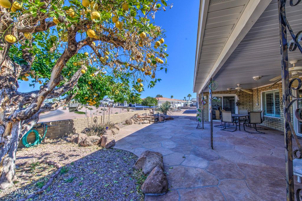 Image 44 of property listing at 5350 E LINDSTROM Lane, Mesa, AZ 85215