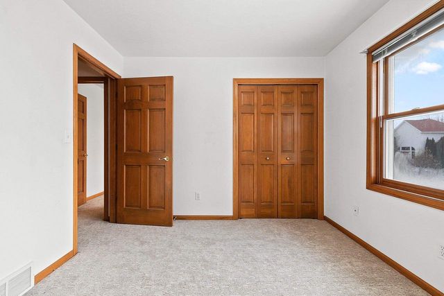 2640 SOMAN COURT, Green Bay, WI 54311