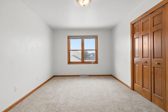 2640 SOMAN COURT, Green Bay, WI 54311