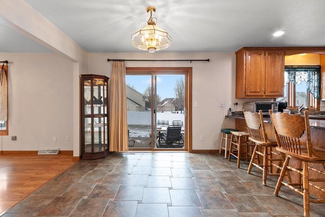 2640 SOMAN COURT, Green Bay, WI 54311