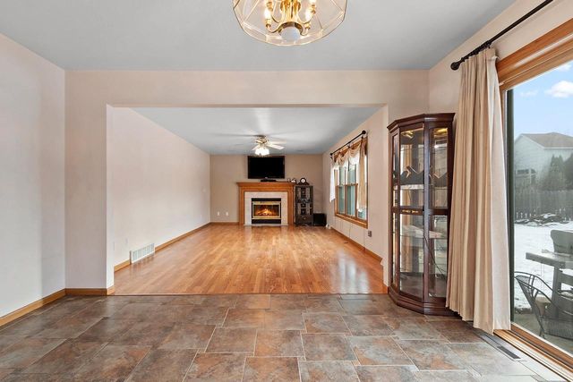 2640 SOMAN COURT, Green Bay, WI 54311