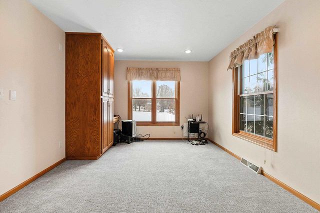 2640 SOMAN COURT, Green Bay, WI 54311