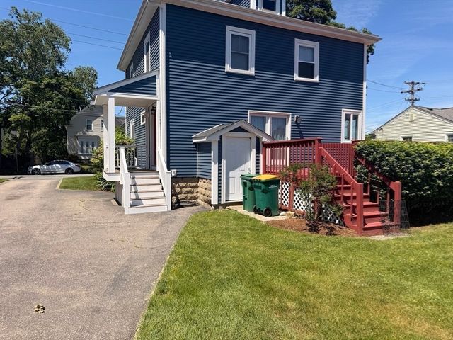 6 Bella Vista Ave, Mansfield, MA 02048
