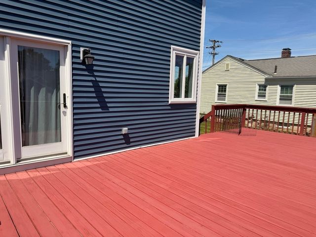 6 Bella Vista Ave, Mansfield, MA 02048