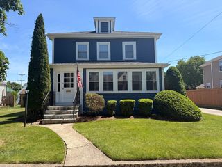 6 Bella Vista Ave, Mansfield, MA 02048