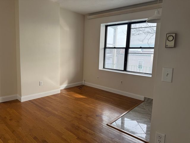 25-31 Maverick Sq 5, Boston, MA 02128