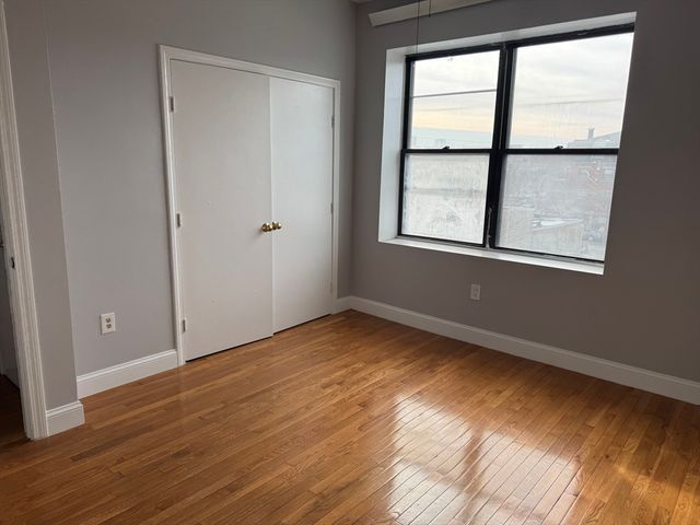 25-31 Maverick Sq 5, Boston, MA 02128