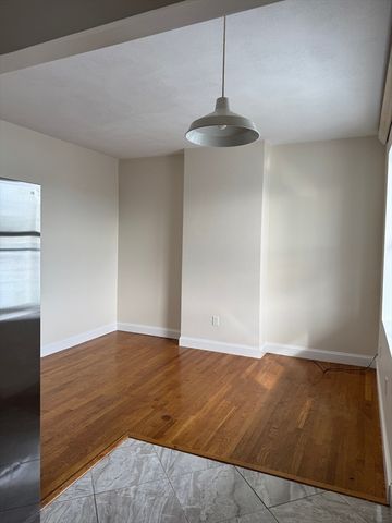 25-31 Maverick Sq 5, Boston, MA 02128