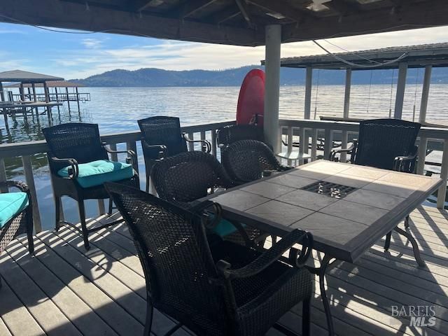 12605 Lakeshore Dr, Clearlake, CA 95422