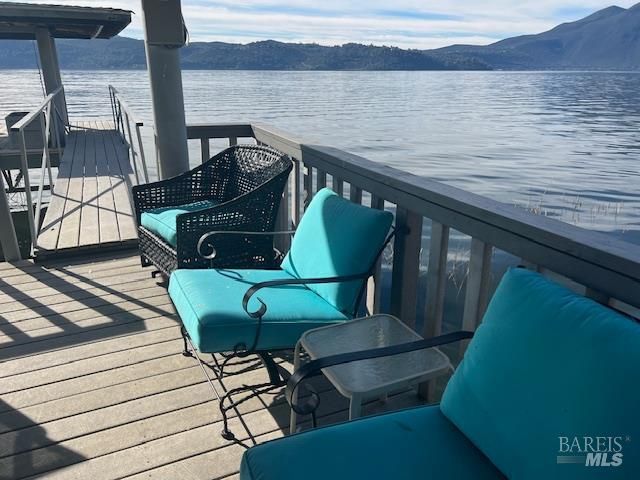 12605 Lakeshore Dr, Clearlake, CA 95422