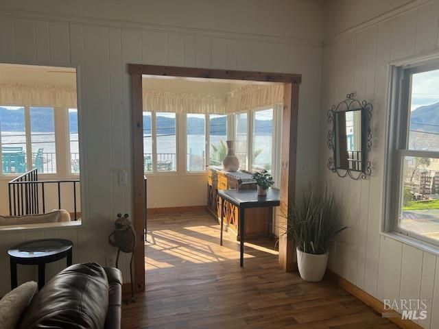 12605 Lakeshore Dr, Clearlake, CA 95422