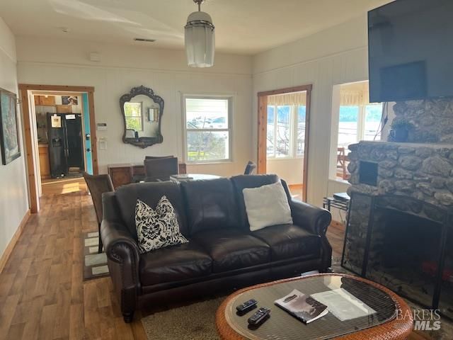 12605 Lakeshore Dr, Clearlake, CA 95422