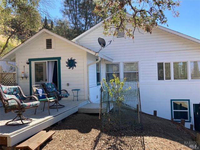 12605 Lakeshore Dr, Clearlake, CA 95422