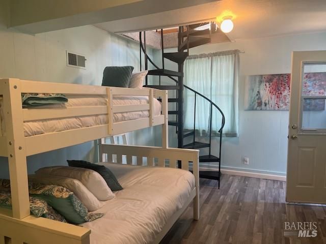 12605 Lakeshore Dr, Clearlake, CA 95422