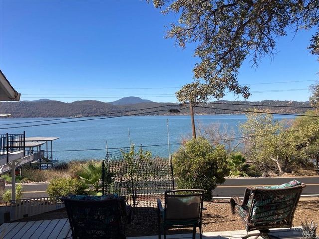 12605 Lakeshore Dr, Clearlake, CA 95422