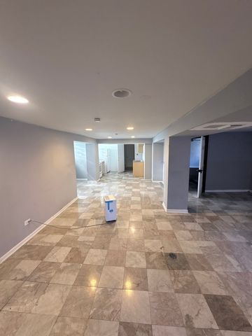 10224 S Princeton Avenue, Chicago, IL 60628