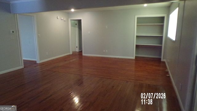 2705 Neptune Place, Decatur, GA 30034