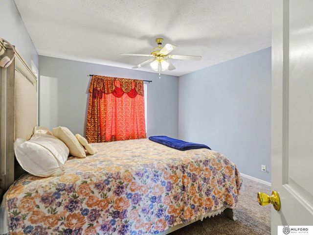 7710 N 80th Street, Omaha, NE 68122