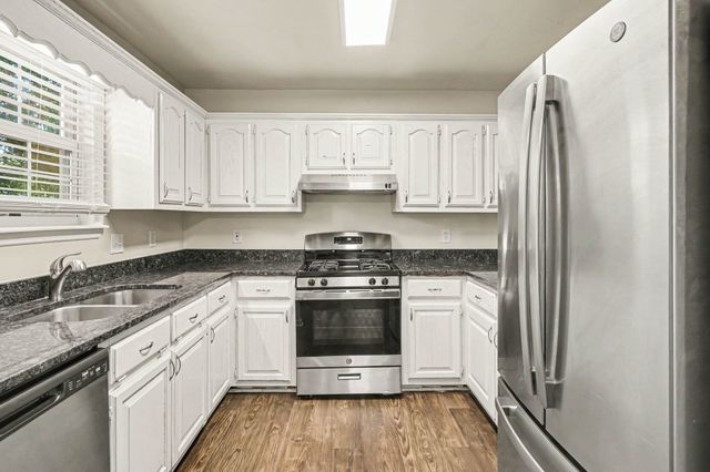 2033 Prescott Way, Spring Hill, TN 37174