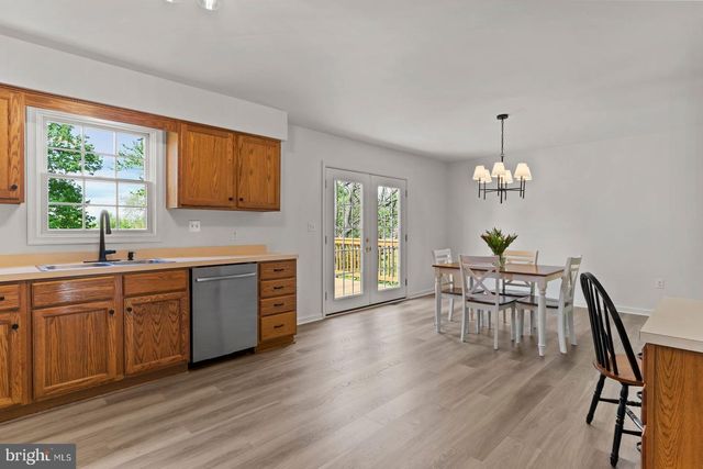 119 CHESTER RD, Enola, PA 17025