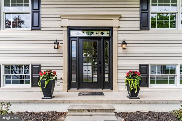 119 CHESTER RD, Enola, PA 17025