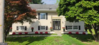 119 CHESTER RD, Enola, PA 17025