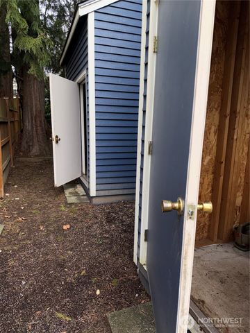 11414 107 Place NE, Kirkland, WA 98033