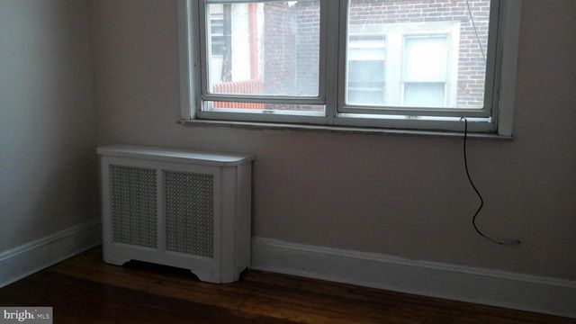 1852 S SARTAIN ST, Philadelphia, PA 19148