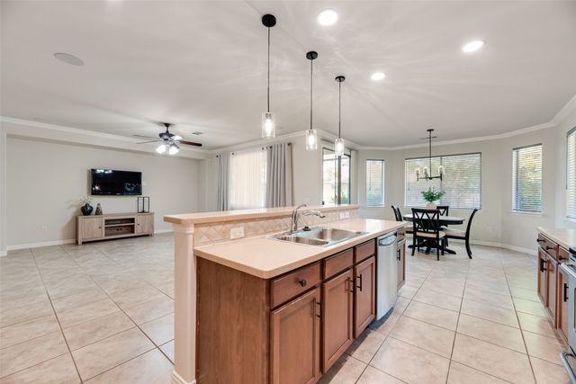 9600 Rosewood Drive, Denton, TX 76207