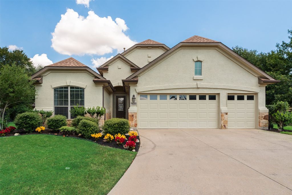 9600 Rosewood Drive, Denton, TX 76207